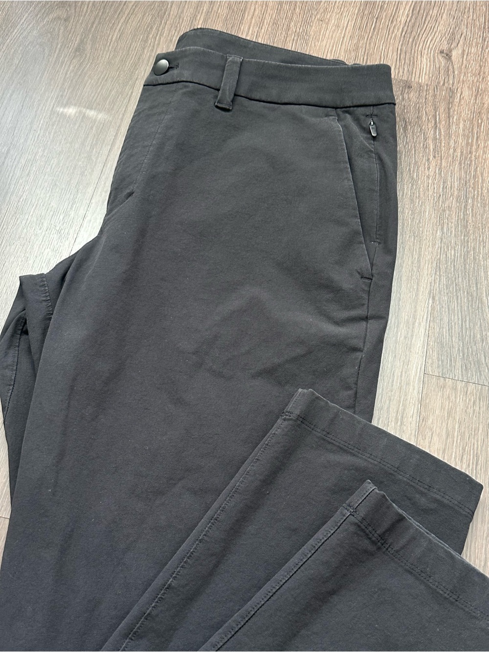 Lululemon Pants - Picture 2 of 6